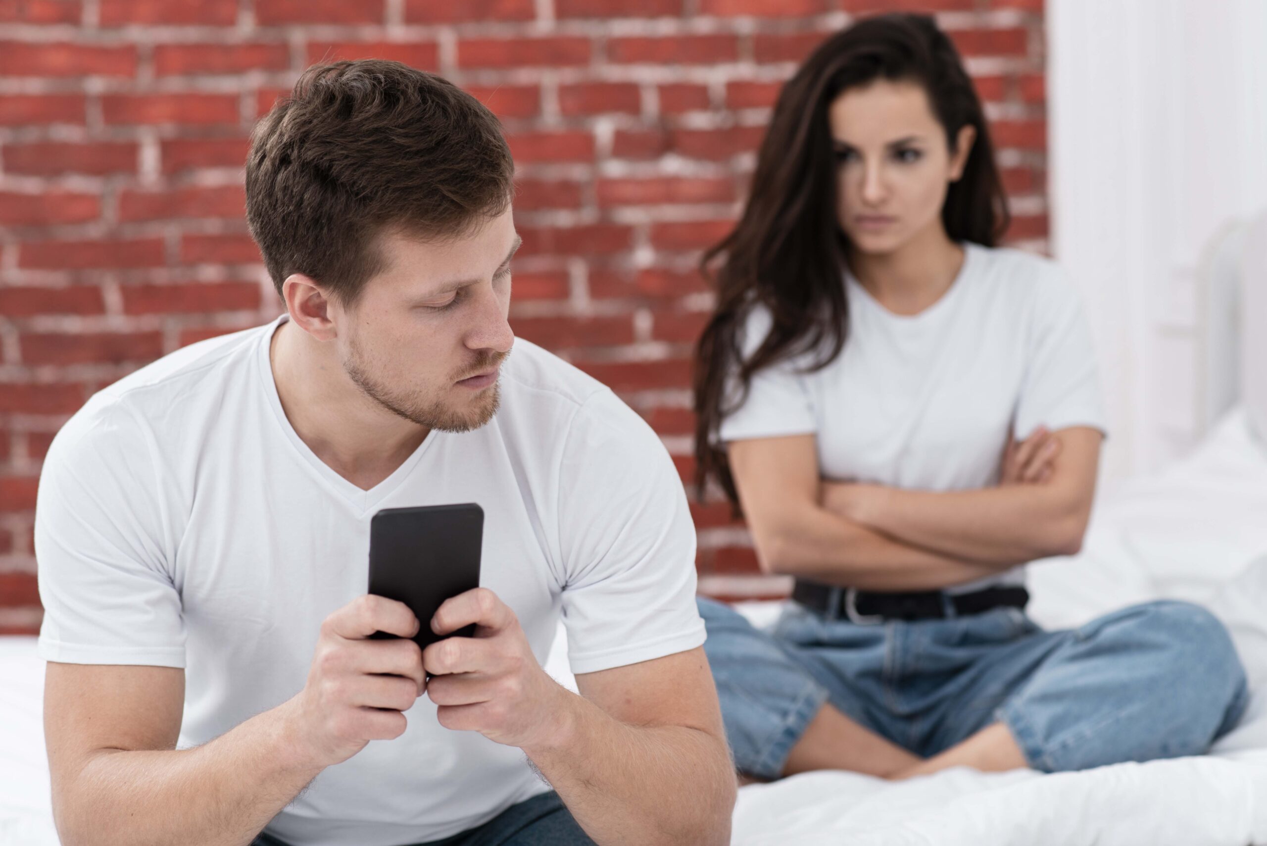 Indicadores comunes para detectar dependencia al telefono | adiccion al movil