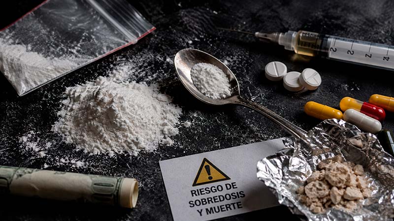 riesgos por mezcla con otras drogas o toxicos | raya de cocaina
